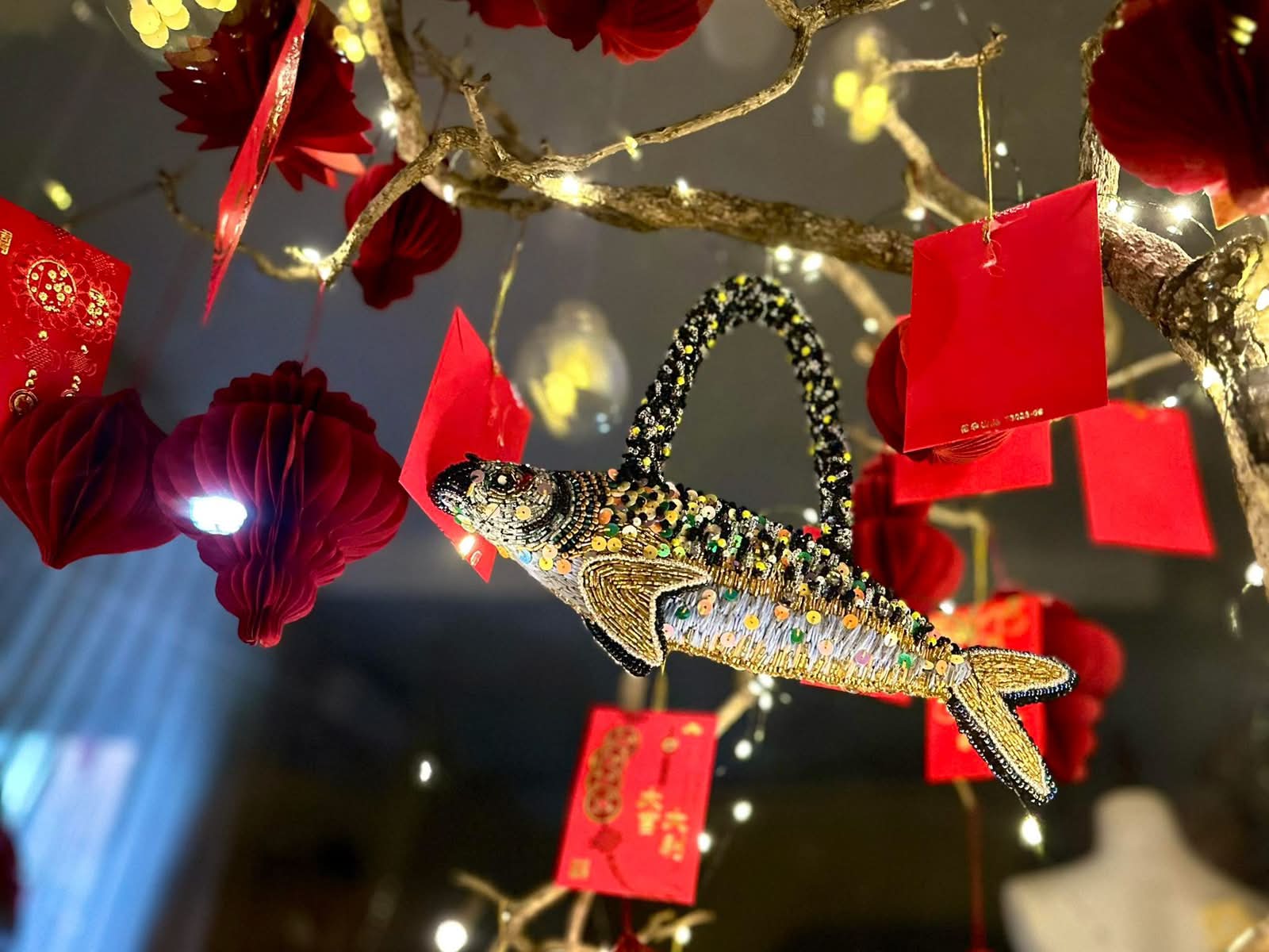 Hand-embroidered Top Handle Fish Bag with Beads & Zipper